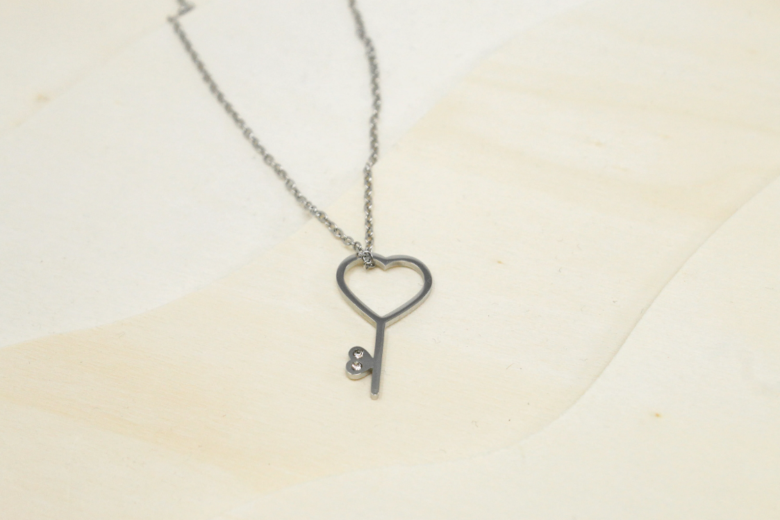 Heart Key Necklace with Cubic Zirconia